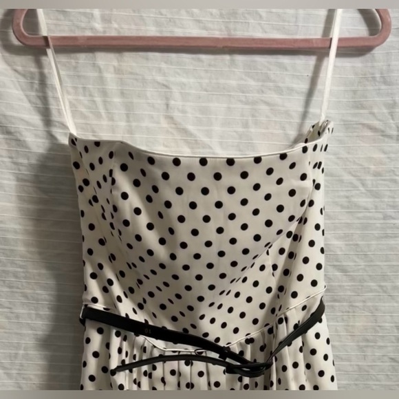 WHITE HOUSE BLACK MARKET Polka Dot Fit & Flare Dress White/Black Size 10 VGUC - Picture 2 of 6